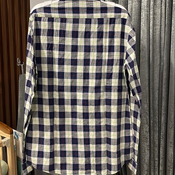 Premium and Stylish Shirt For Men - Picture 9 of 9